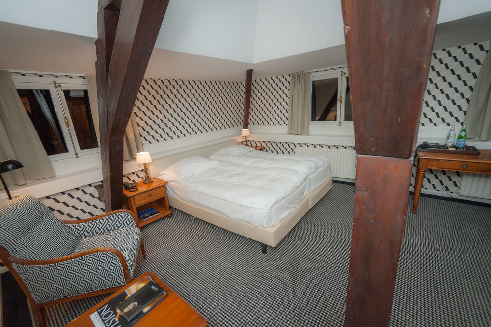 Central Park Voorburg - Relais & Chateaux Bagian luar foto